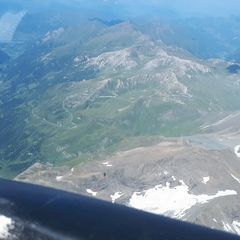 Flugwegposition um 14:01:26: Aufgenommen in der Nähe von Gemeinde Heiligenblut, 9844, Österreich in 3559 Meter